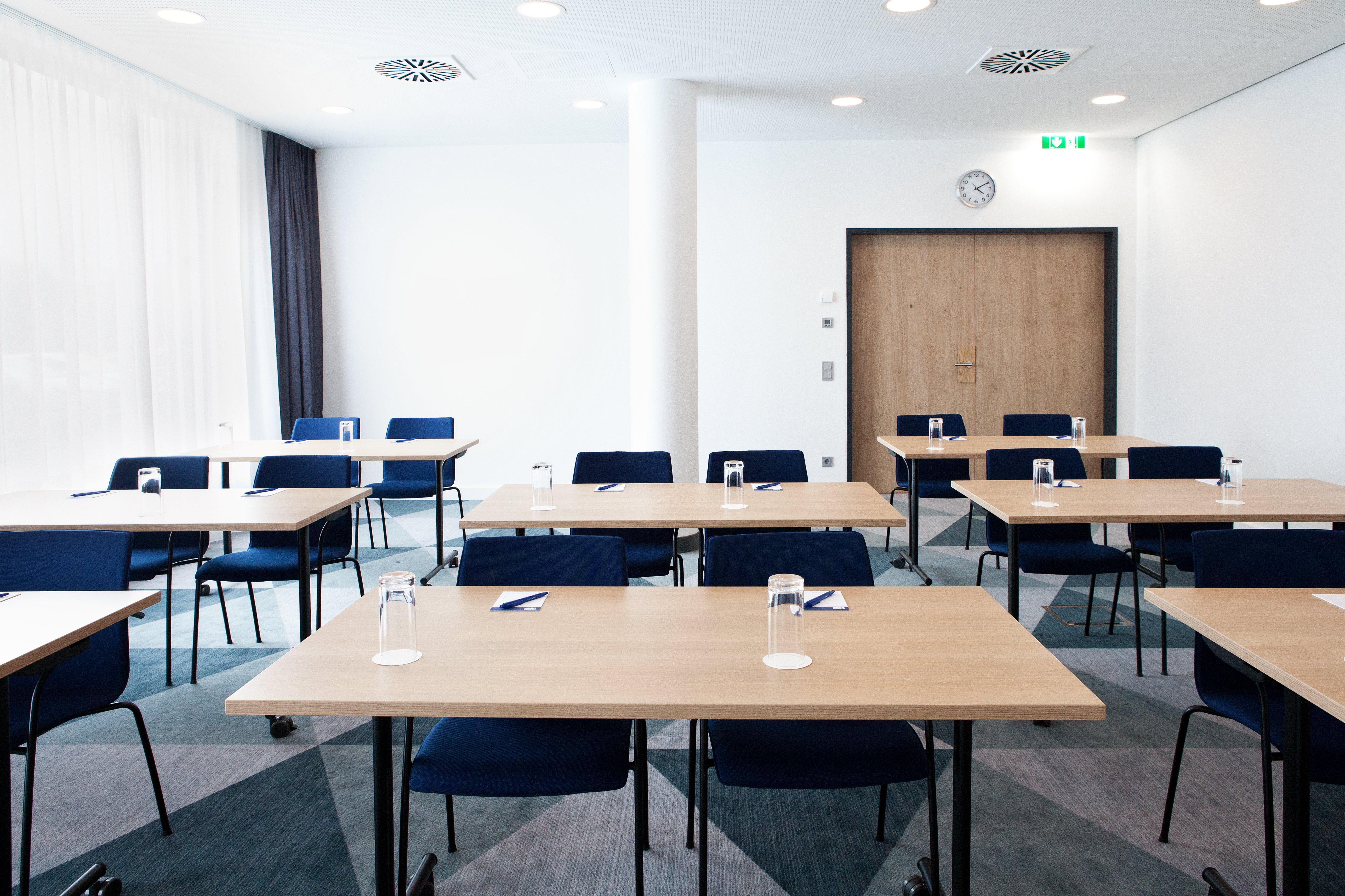 Holiday Inn Express - Lustenau Ngoại thất bức ảnh