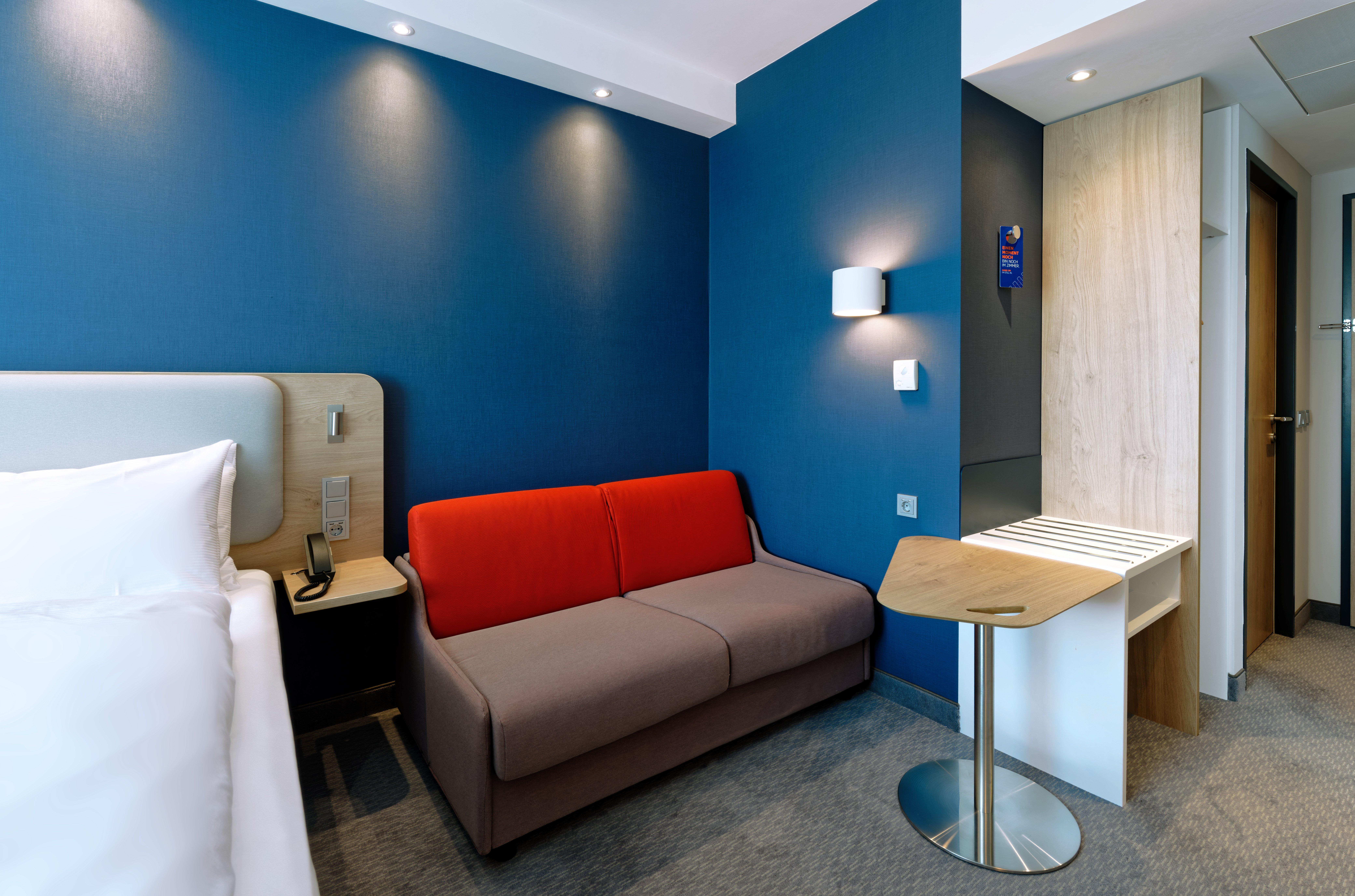 Holiday Inn Express - Lustenau Ngoại thất bức ảnh