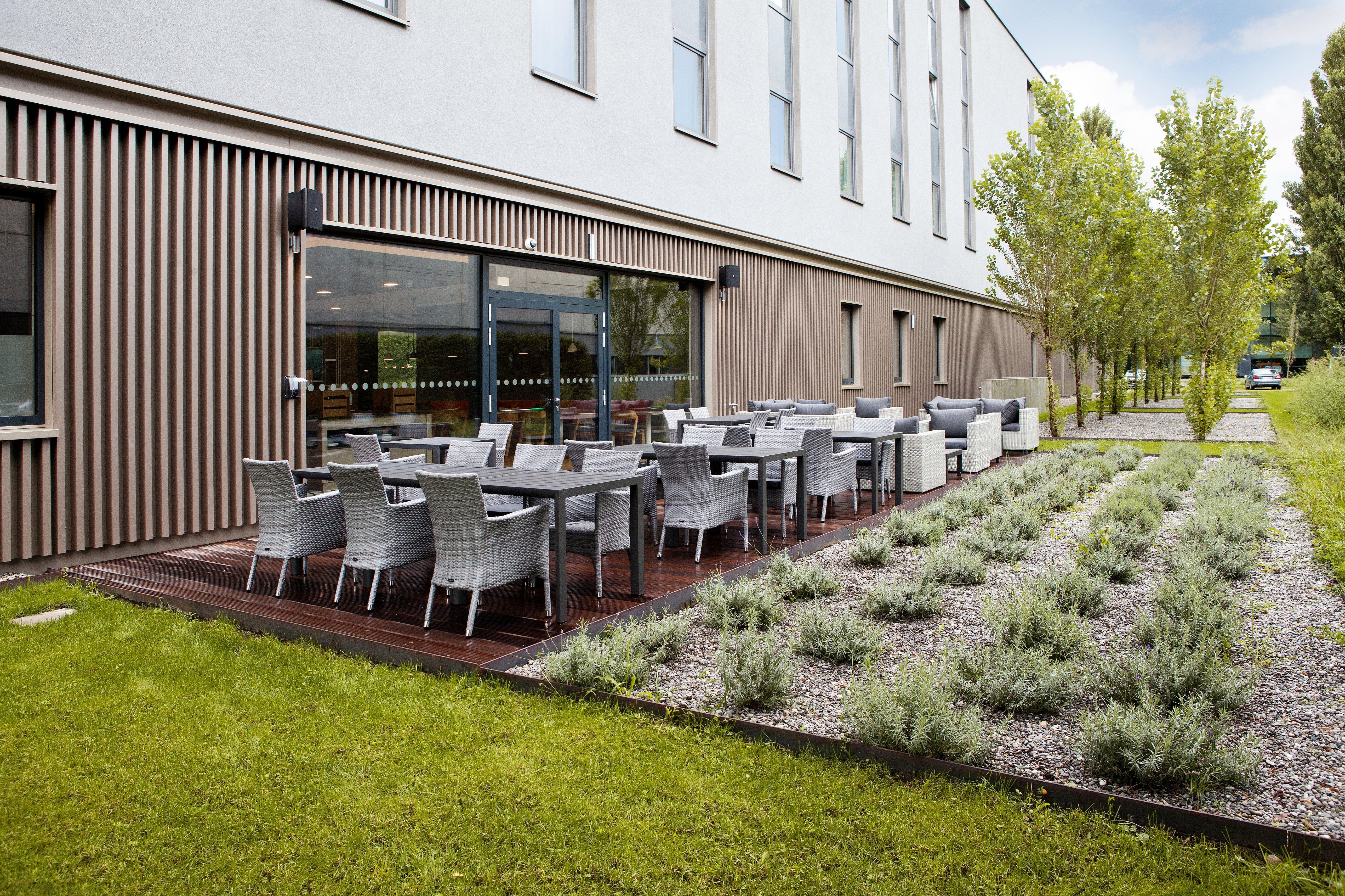 Holiday Inn Express - Lustenau Ngoại thất bức ảnh